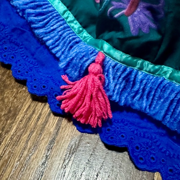 Disney Mirabel Dress, Costume For Kids, Encanto, Girls size 5/6 - Picture 3 of 4